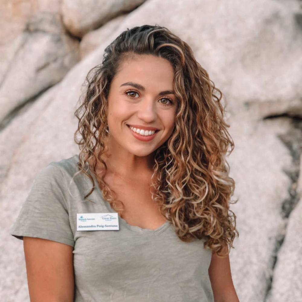 Meet your Posher, Alessandra